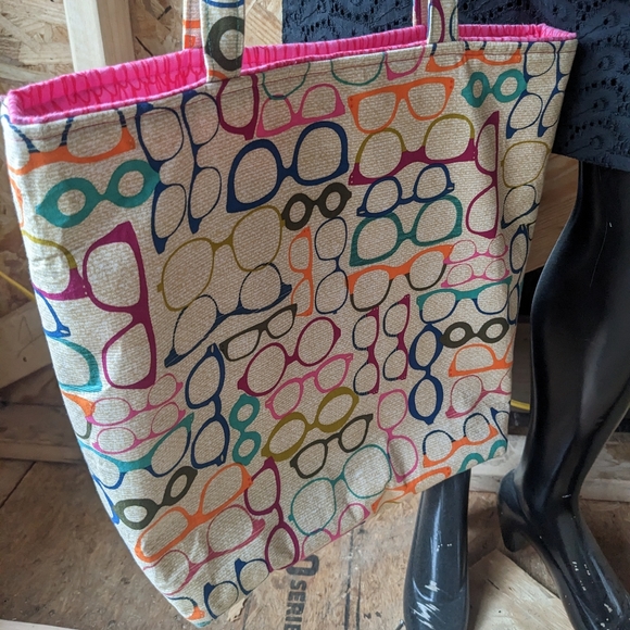 Super cute 'Casual Sax' eyeglasses tote - Picture 2 of 11